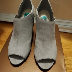 BRAND NEW PEEP TOE BOOTIES INDIGO RD. GREY SUEDE